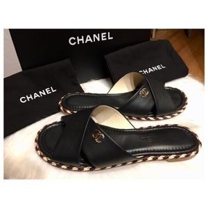 Chanel Cruise 2018/2019 Lambskin Leather Slides